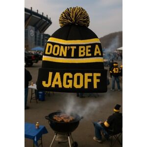 ChokóLids Pittsburgh Jagoff Beanie DON'T BE A JAGOFF Hat NWT Black Gold Pom